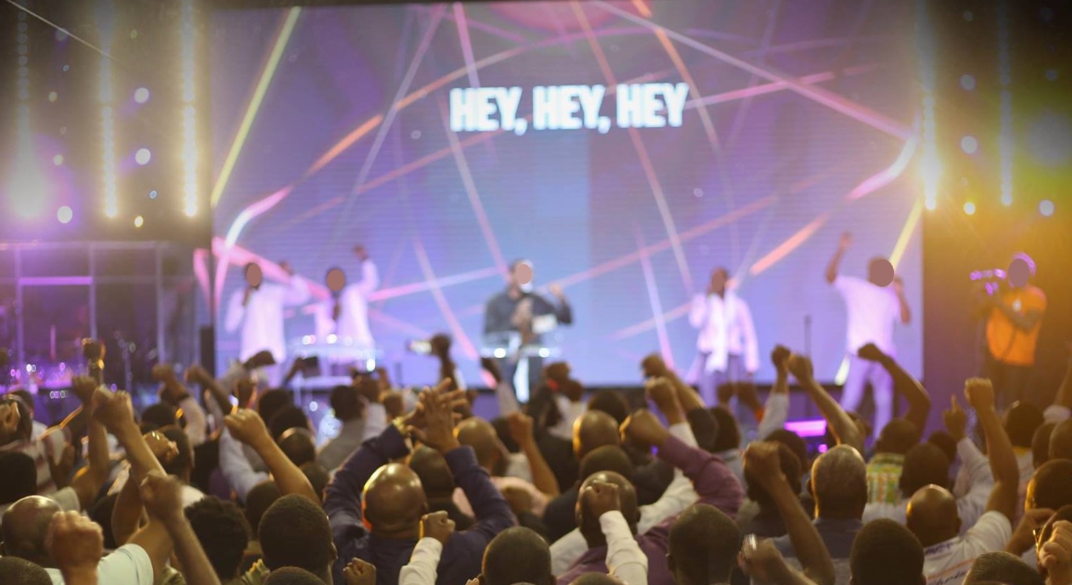 Impact Centre Chrétien ICC Boissy : oeil d'horus (franc-maçonnerie)