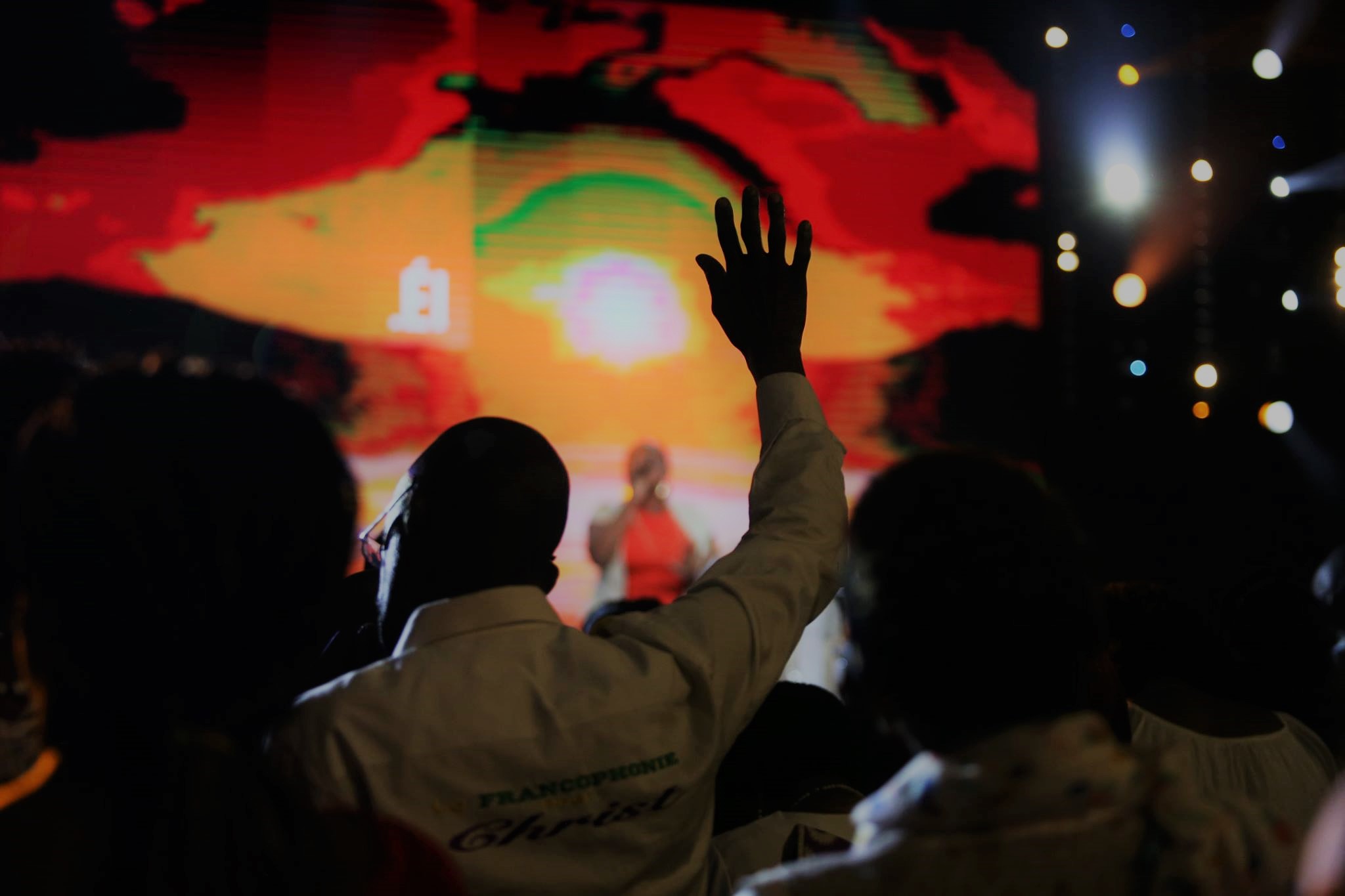 Impact Centre Chrétien Paris siège : Oeil lumineux